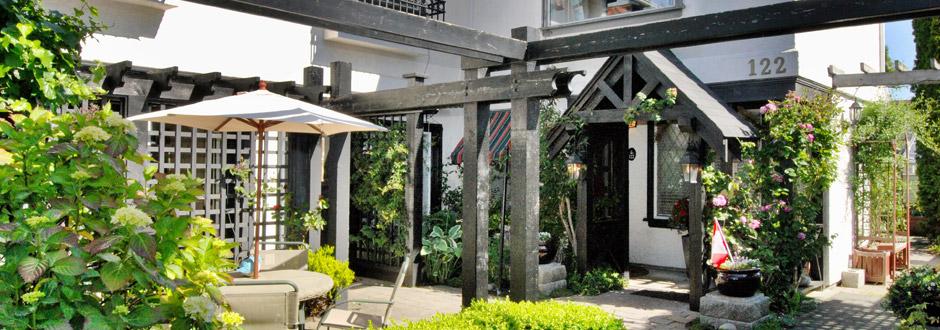 Enchanting, relaxing and convenient location